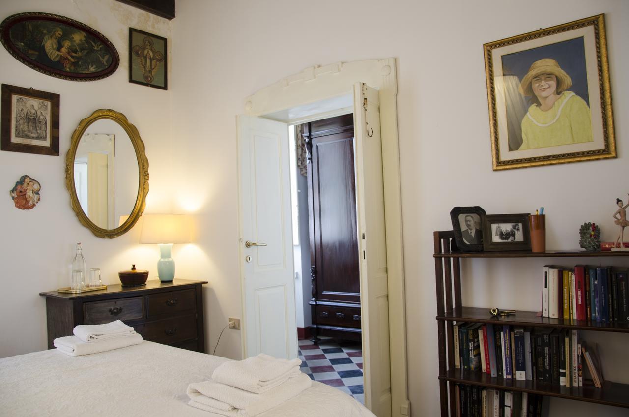 Antica Casa Cristofori Bed & Breakfast Usini Екстериор снимка